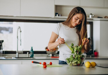 Anti-age питание: какие продукты замедляют старение кожи