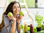 Фрукты, которые могут вызывать вздутие живота: как есть их без вреда для пищеварения