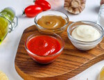 5 соусов, которые стоит ограничить при похудении: скрытый сахар, калории и избыток соли